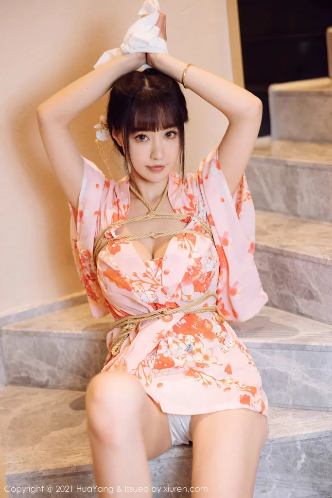 图片[2]-官方停更 [合集]秀人旗下《花漾》全套2017年至2025年写真合集001-651,大小151G(随官方更新)-人體攝影
